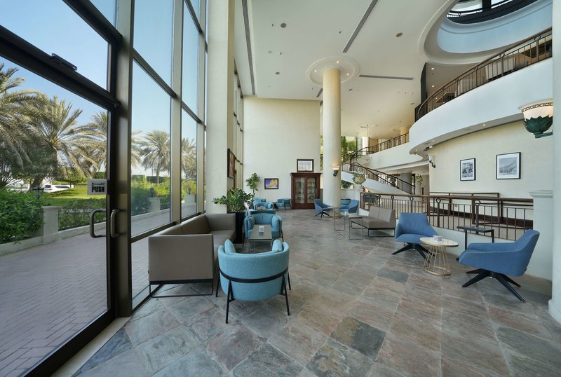 Radisson Blu Hotel & Resort, Abu Dhabi Corniche 9