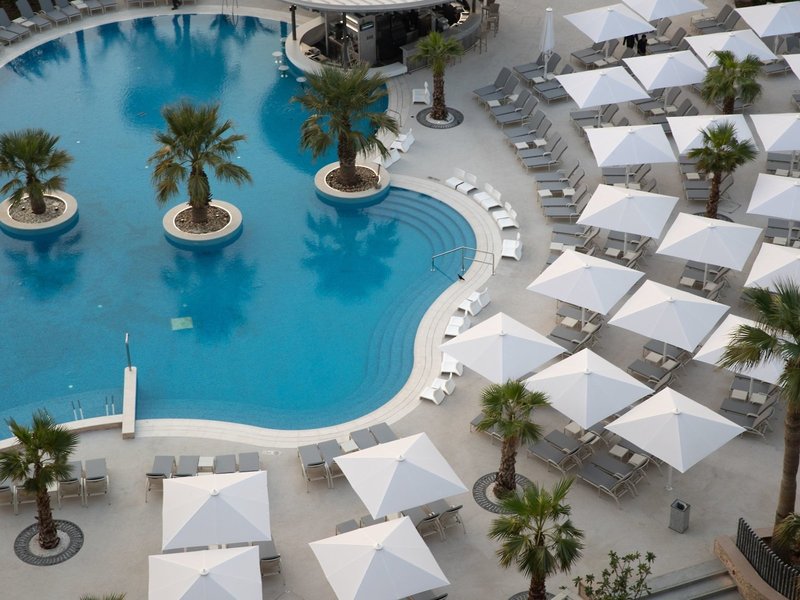 The Jumeirah Beach Hotel 6