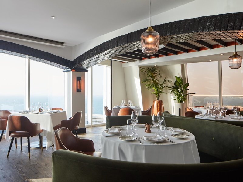 The Jumeirah Beach Hotel 24