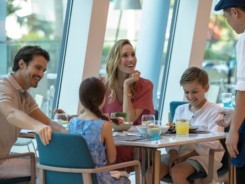 The Jumeirah Beach Hotel 32
