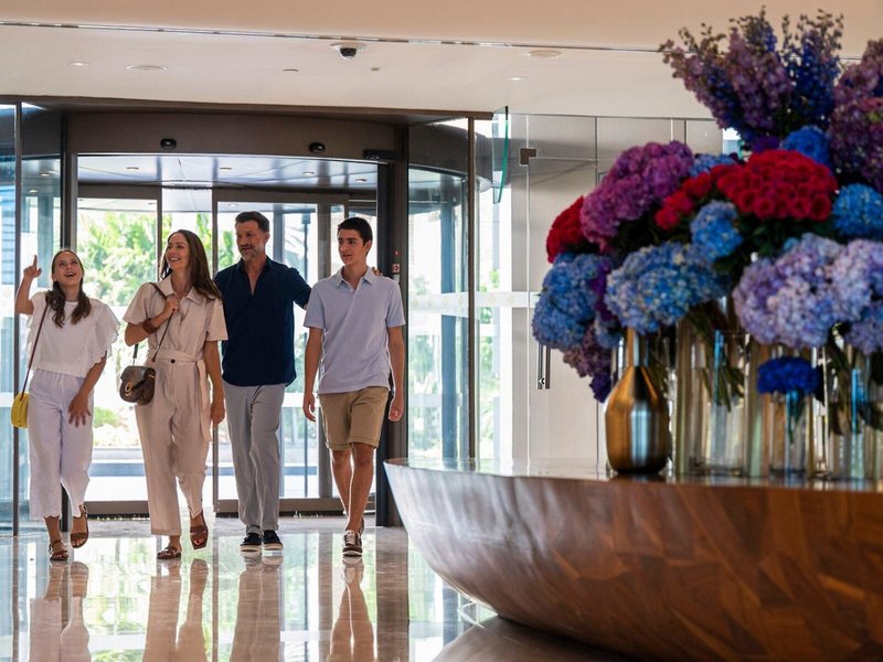 The Jumeirah Beach Hotel 6