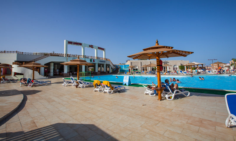 Aladdin Beach Resort 29
