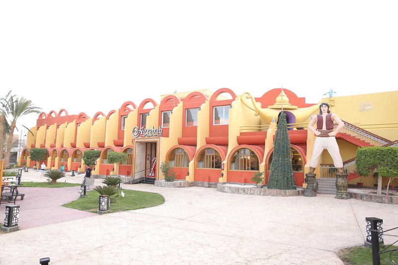 Aladdin Beach Resort 32
