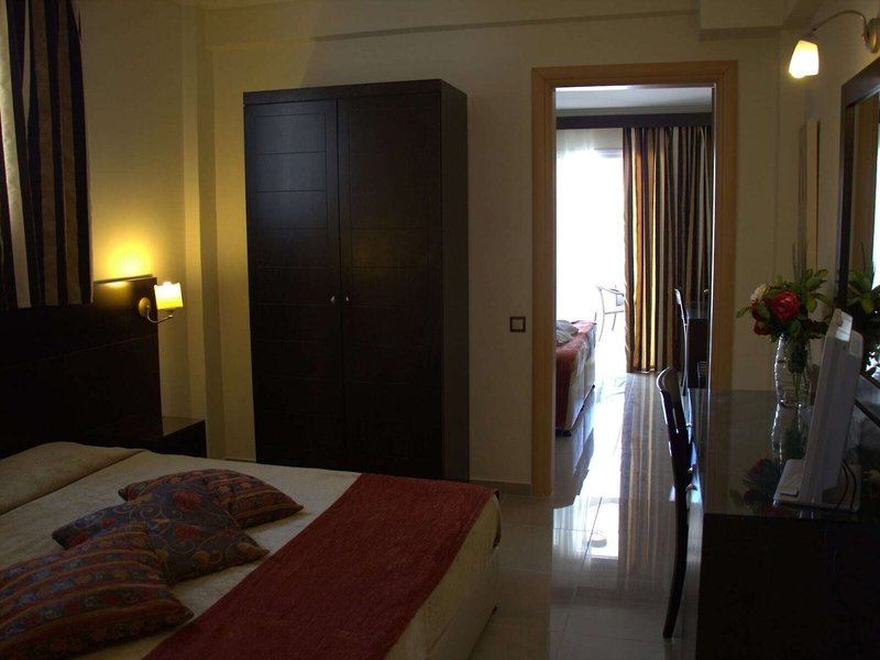 Hanioti GrandOtel 36