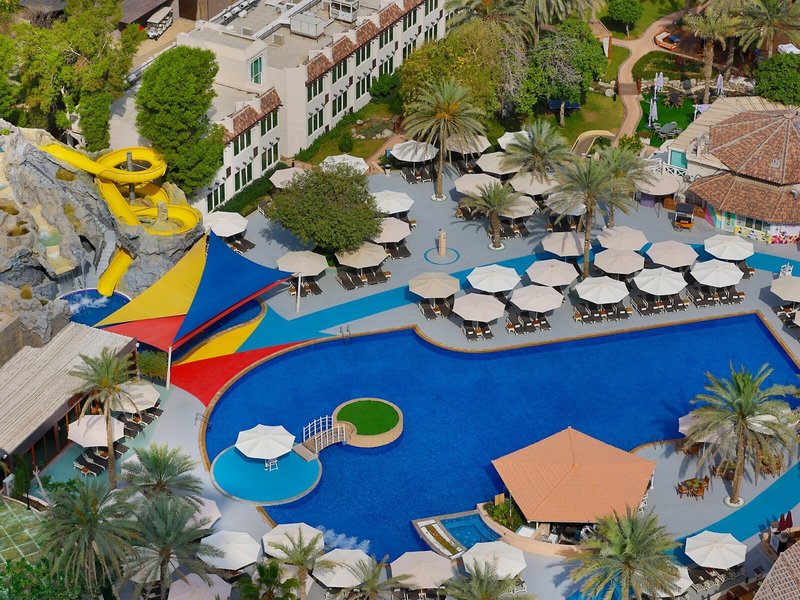 Habtoor Grand Resort, Autograph Collection 6