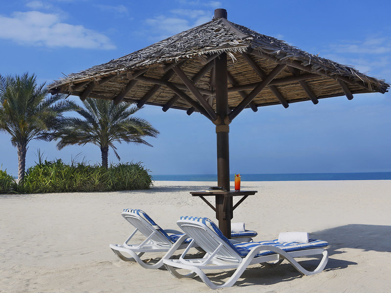 Habtoor Grand Resort, Autograph Collection 16