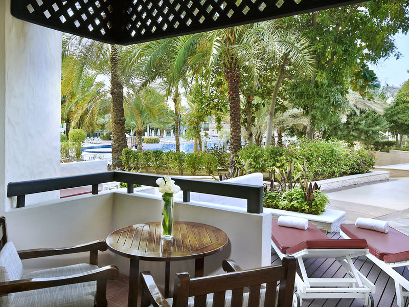 Habtoor Grand Resort, Autograph Collection 46