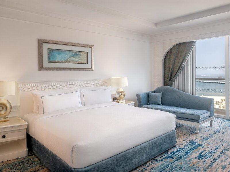 Habtoor Grand Resort, Autograph Collection 46