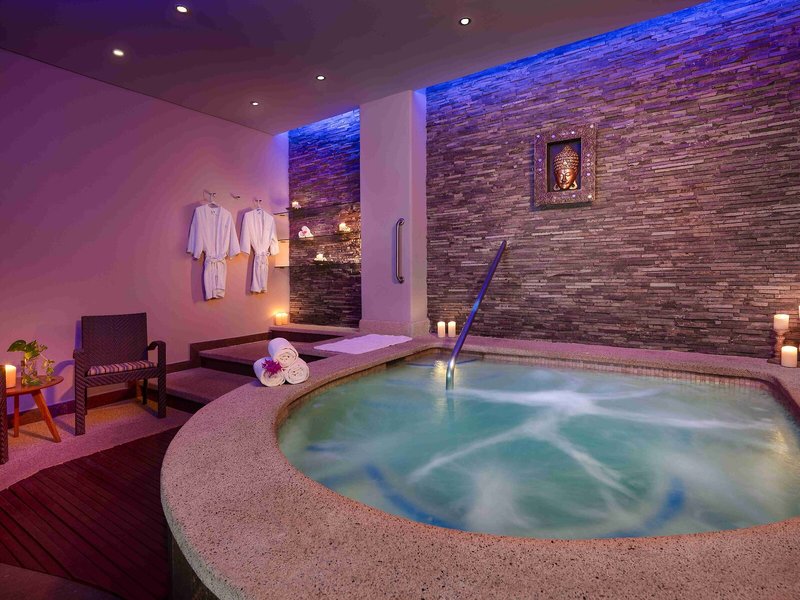 GR Solaris Lighthouse Los Cabos 19