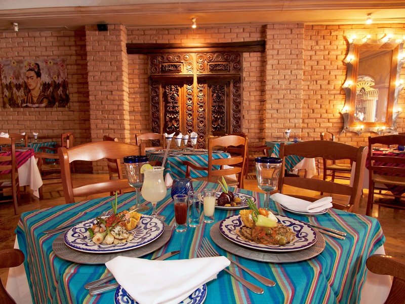 GR Solaris Lighthouse Los Cabos 36