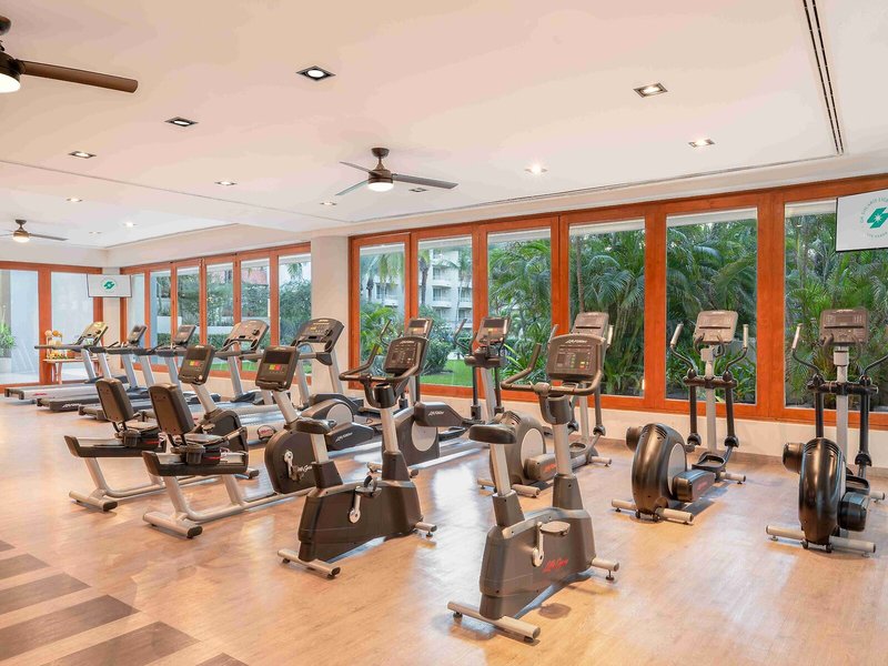 GR Solaris Lighthouse Los Cabos 39