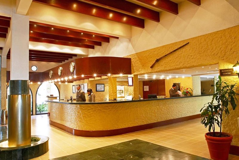 Lou’Lou’a Beach Resort 5