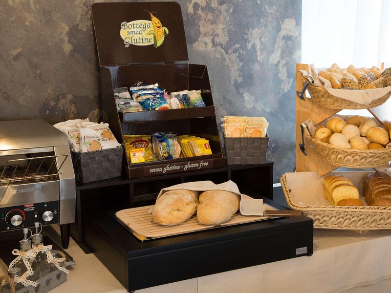 Best Western Plus CHC Florence 9