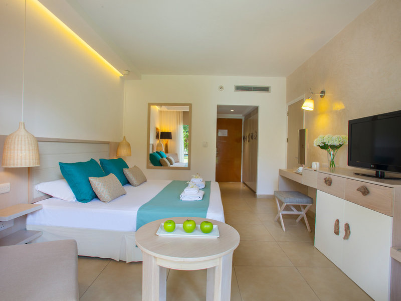TUI BLUE Atlantica Aeneas Resort 41