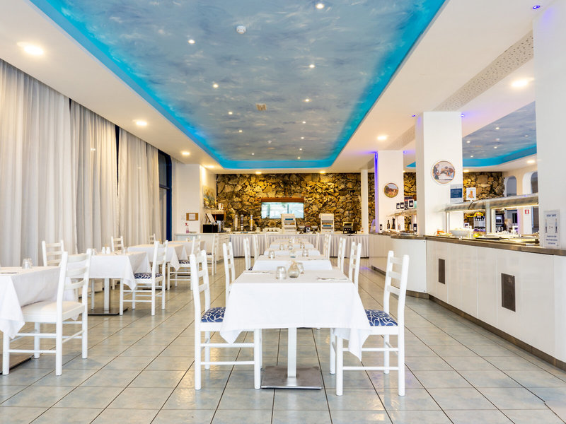 Anonymous Beach 25 - Restaurant