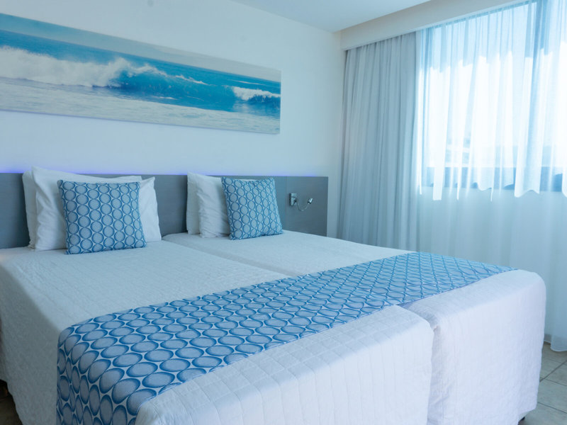 Anonymous Beach 33 - Room Example