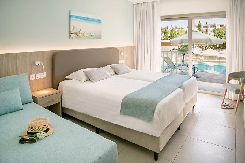 Asterias Beach 7