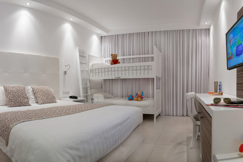 Asterias Beach Hotel 1