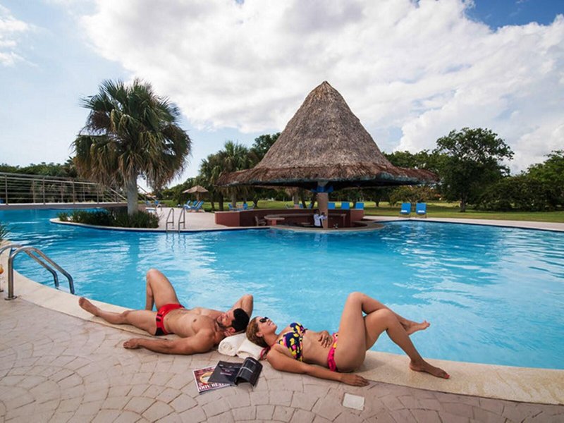 Hodelpa Garden Suites Golf & Beach Club 10