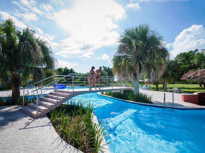 Hodelpa Garden Suites Golf & Beach Club 11