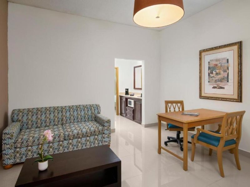 Hodelpa Garden Suites Golf & Beach Club 36