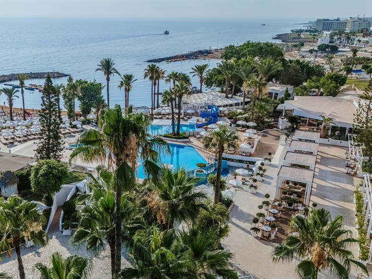 The Golden Coast Beach Hotel 1