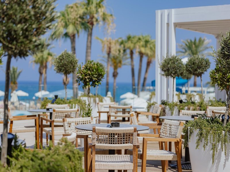The Golden Coast Beach Hotel 24 - Restaurant