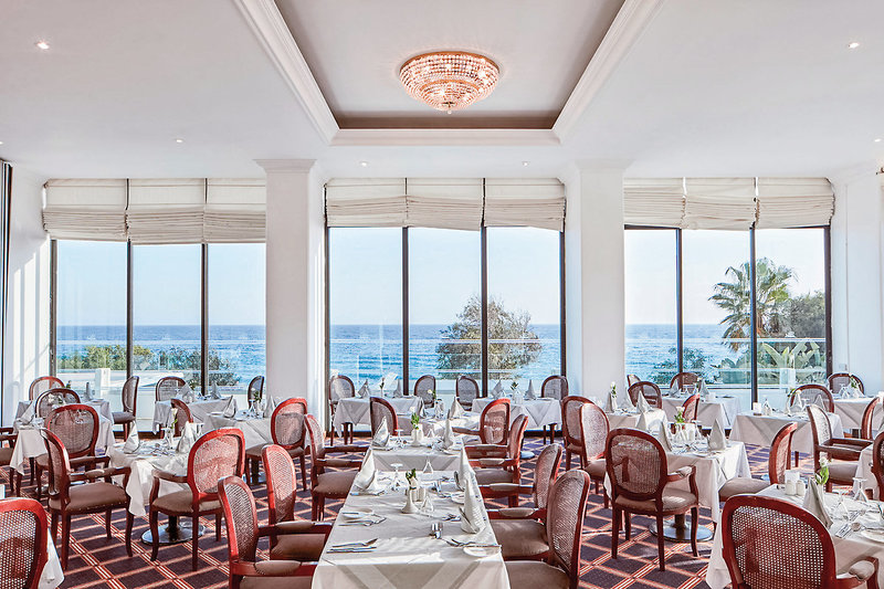 Grecian Bay Hotel 10