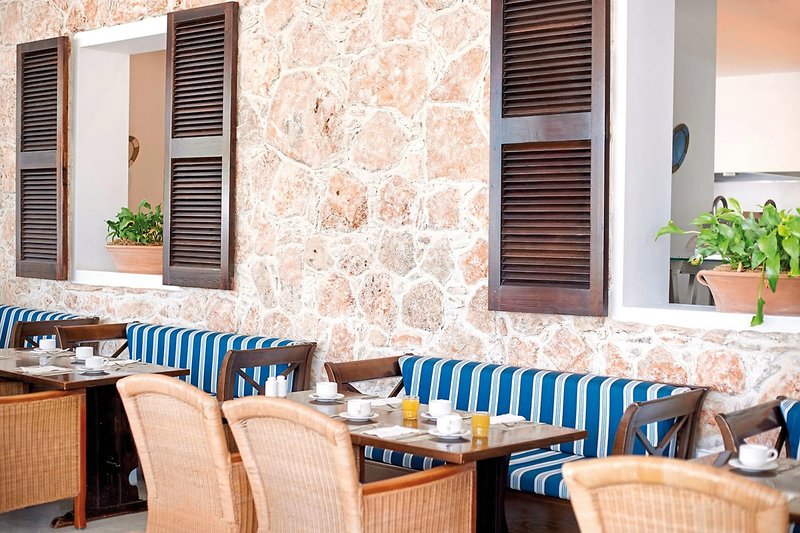Grecian Bay Hotel 16
