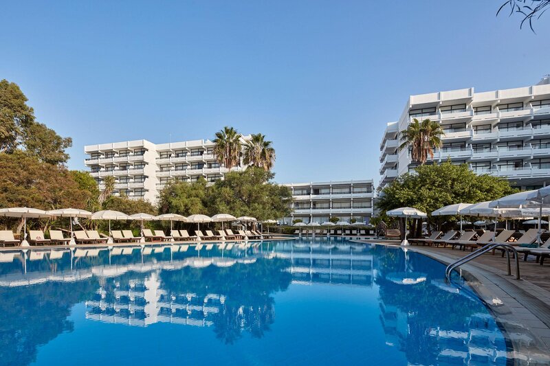 Grecian Bay 22