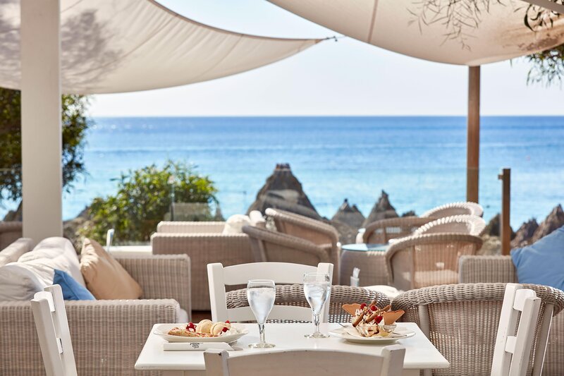 Grecian Bay 30
