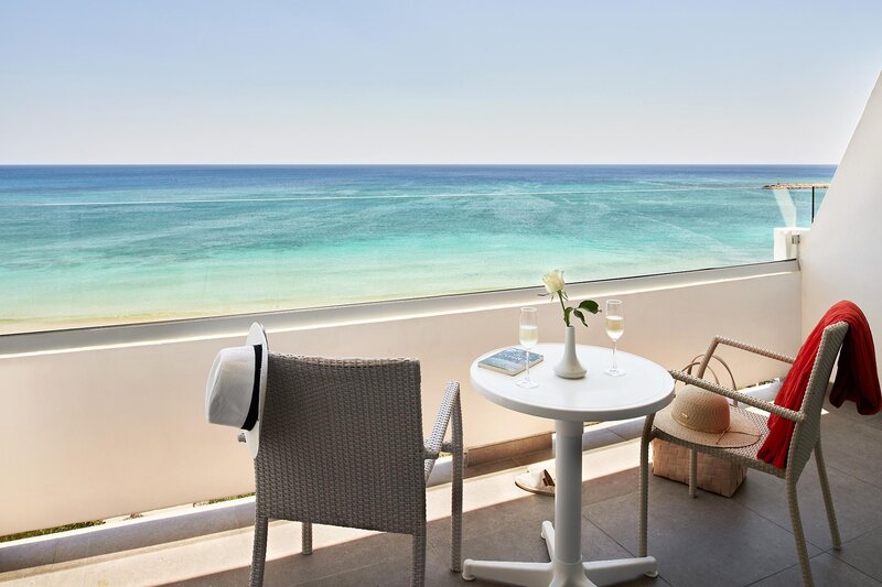 Grecian Bay 131