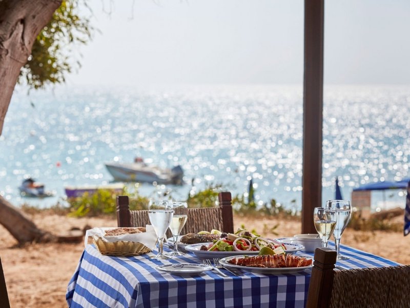 Grecian Bay 23