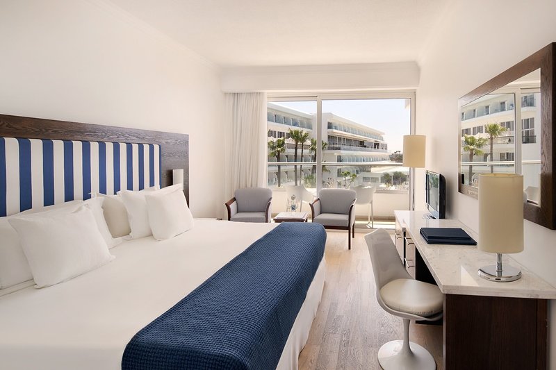 Grecian Sands 23