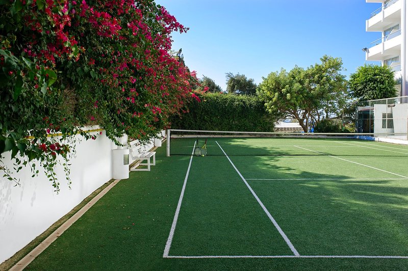 Grecian Sands 28