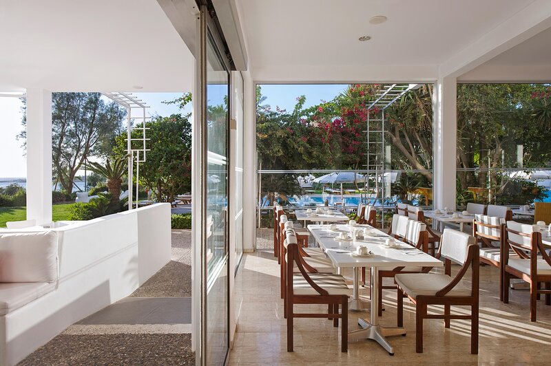 Grecian Sands 135