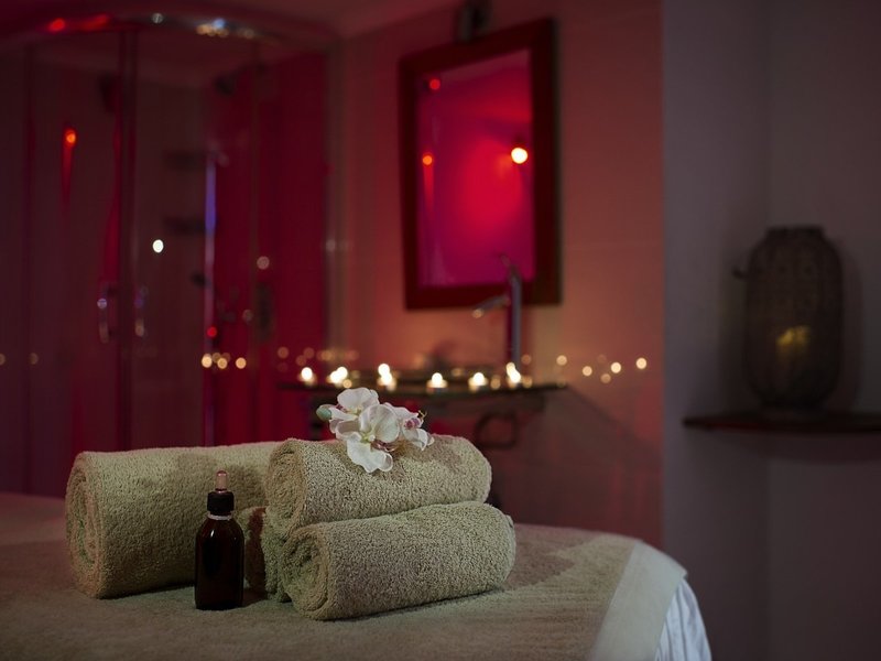Grecian Sands 44 - Health & Beauty