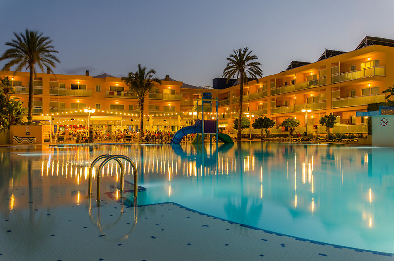 Aparthotel Terralta 3