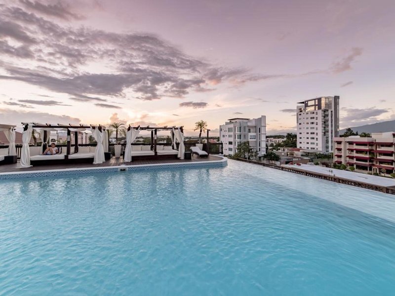 Hodelpa Gran Almirante 8