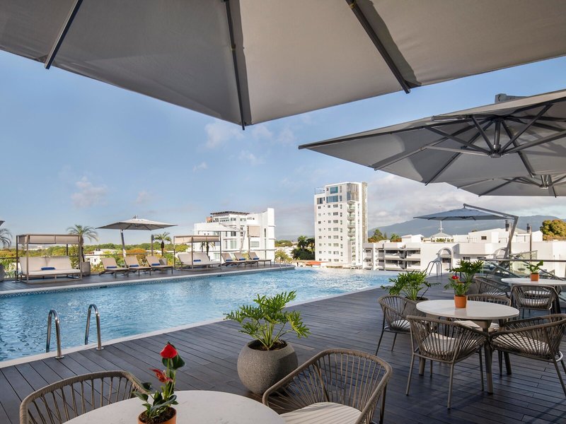 Hodelpa Gran Almirante 13