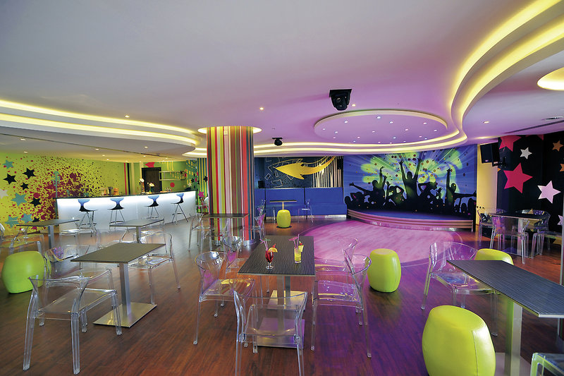 Olympic Lagoon Resort Ayia Napa 19 - Bar