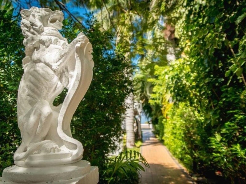 Villa Blanca Garden Beach 6