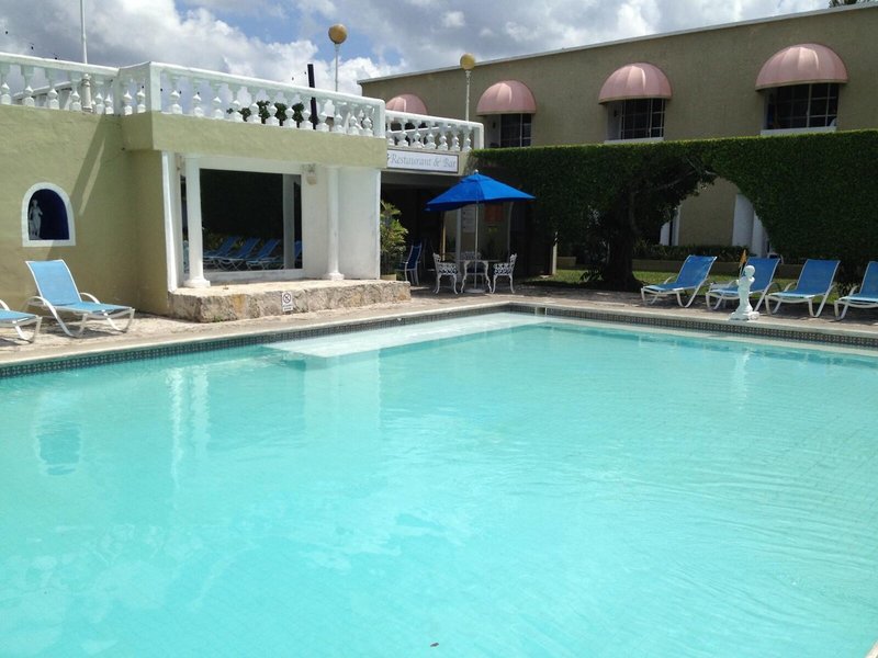 Villa Blanca Garden Beach 12
