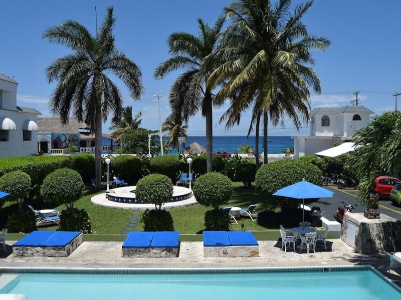 Villa Blanca Garden Beach 16