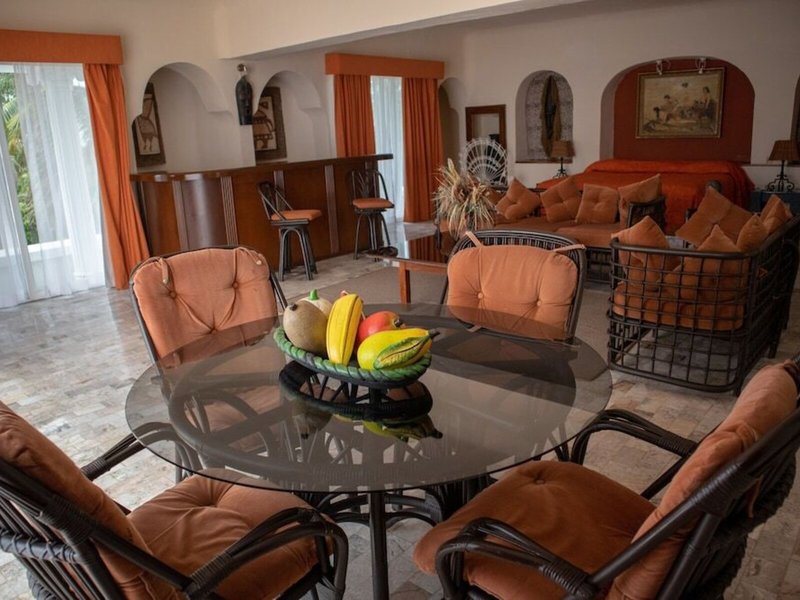 Villa Blanca Garden Beach 24