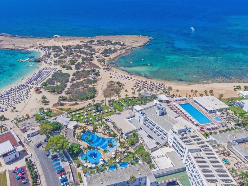 The Dome Beach Hotel & Resort 5