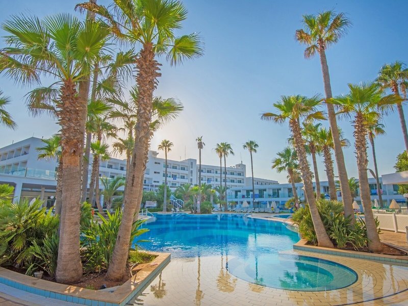 The Dome Beach Hotel & Resort 16