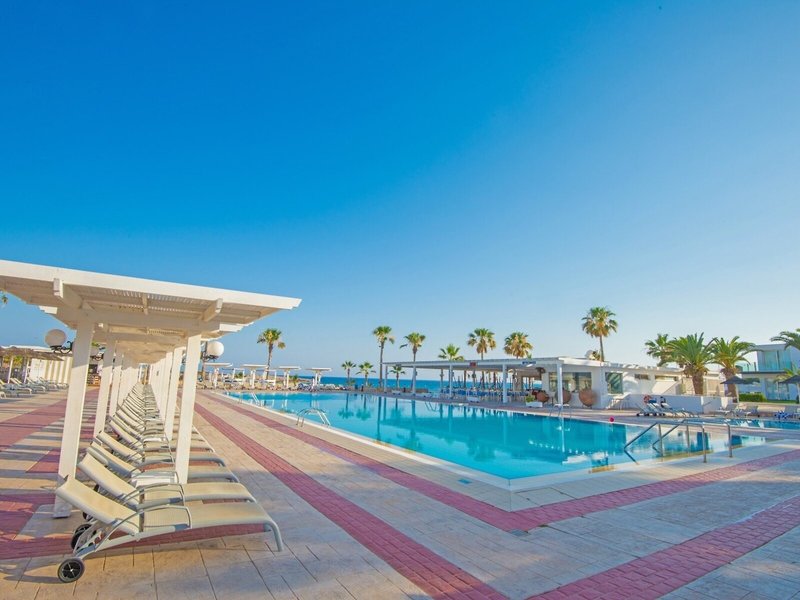 The Dome Beach Hotel & Resort 18