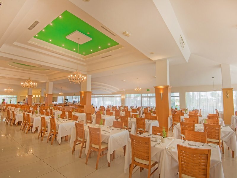 The Dome Beach Hotel & Resort 34