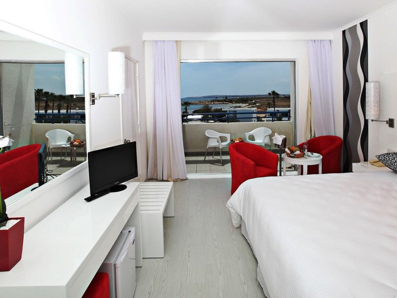 The Dome Beach Hotel & Resort 45